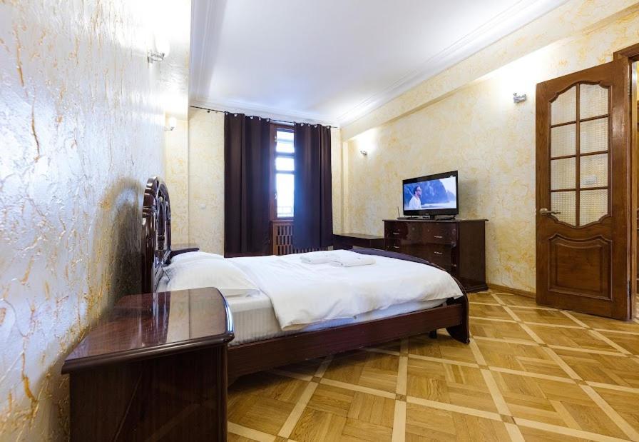 Apartment Arena City 911 Kyiv Exterior photo